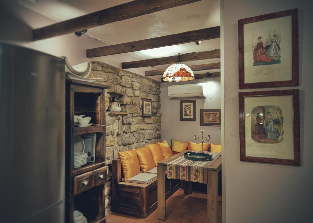 Тhe Bohemian Lodge-Entire House With Sauna Veliko Tarnovo Extérieur photo