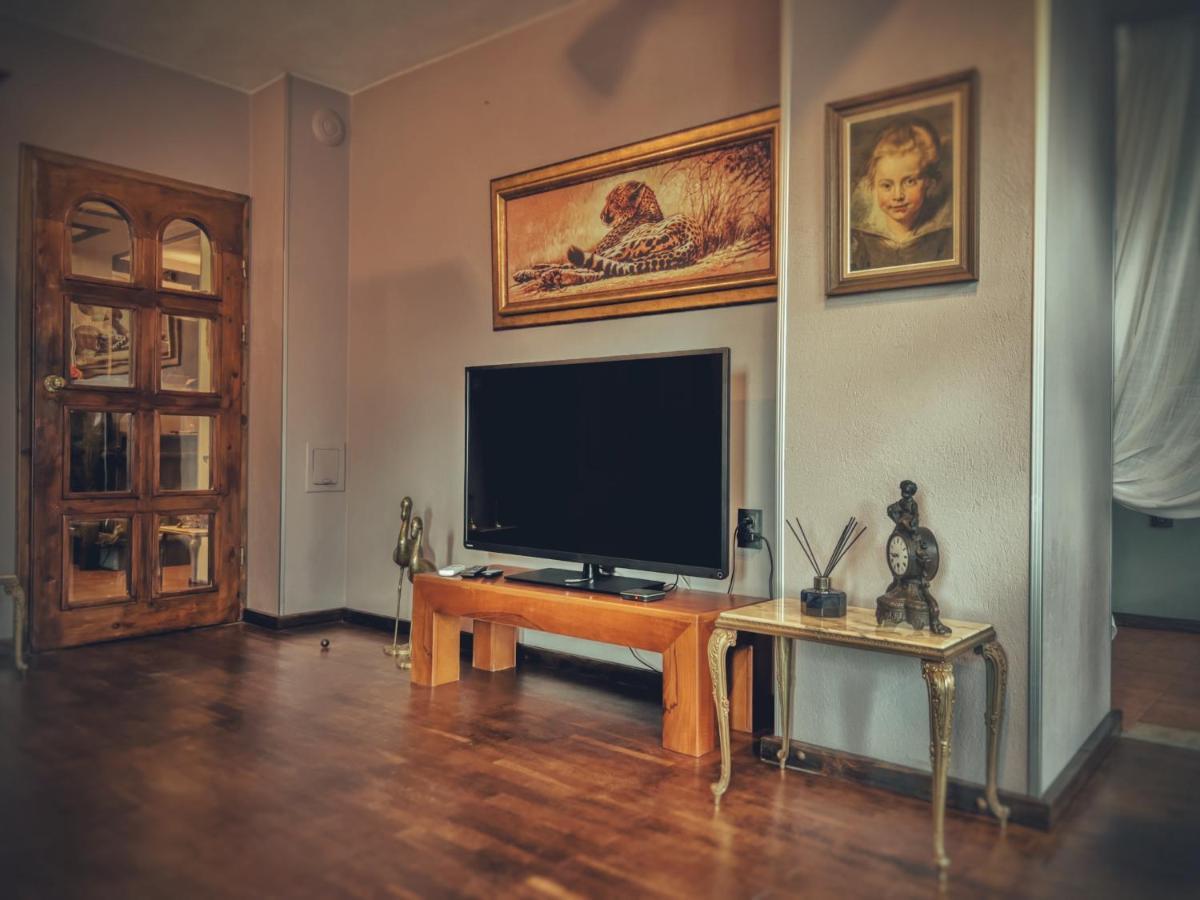 Тhe Bohemian Lodge-Entire House With Sauna Veliko Tarnovo Extérieur photo