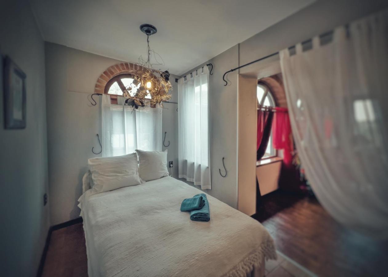 Тhe Bohemian Lodge-Entire House With Sauna Veliko Tarnovo Extérieur photo